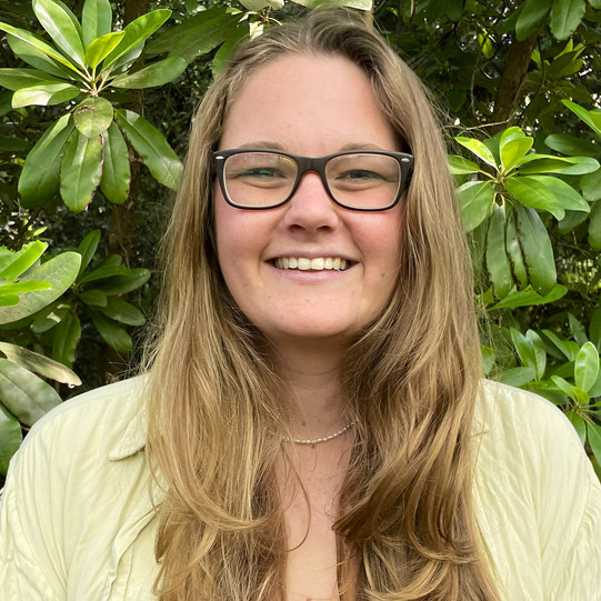 Porträt von Antonia Bongartz